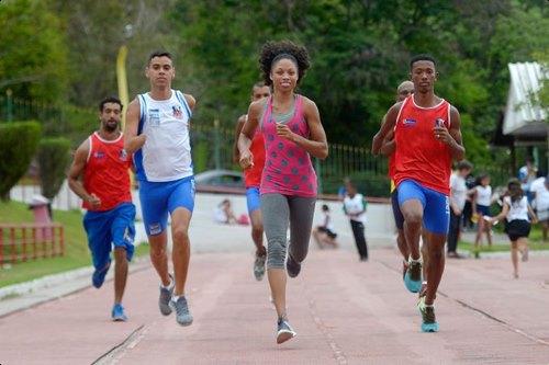 Em visita ao Rio, Allyson Felix participou de atividade na Associação Niteroiense dos Deficientes Físicos (ANDEF) / Foto: Getty Images / Alexandre Loureiro