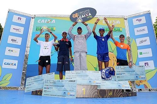 Pódio masculino em Brasília / Foto: Luiz Doro / adorofoto