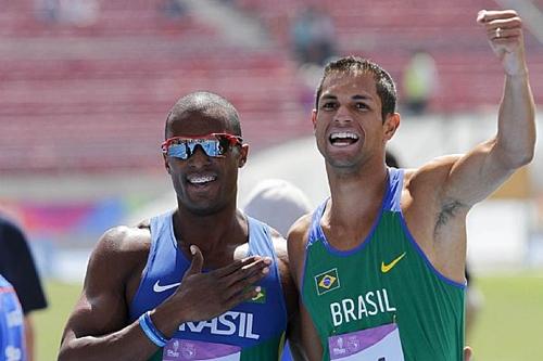 Anderson e Hugo comemoram / Foto: Washington Alves / Inovafoto / COB