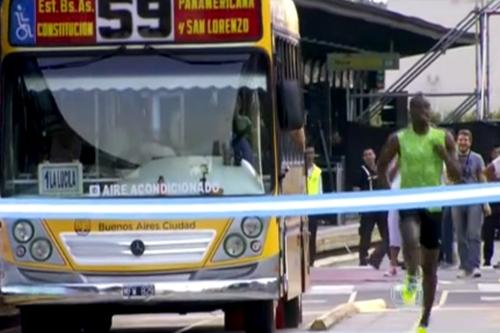 Bolt x ônibus / Foto: Reprodução