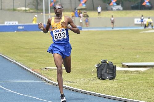 Thiago André em ação / Foto: Osvaldo F./B3 Atletismo