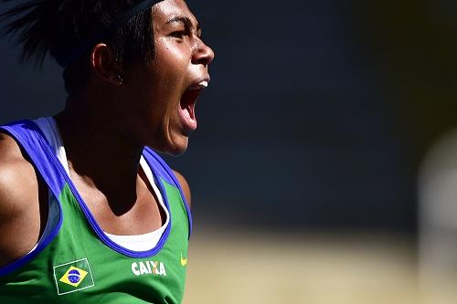 Equipe conquista os títulos nas categorias geral, masculina e feminina / Foto: Wagner Carmo/CBAt