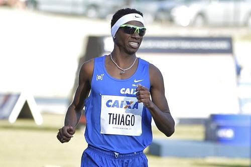 Atleta volta à Inglaterra para disputar prova em que é o 5º do ranking mundial; a temporada do meio-fundista da B3 Atletismo termina na Itália, com duas competições nos 800 metros / Foto: Osvaldo F./B3 Atletismo