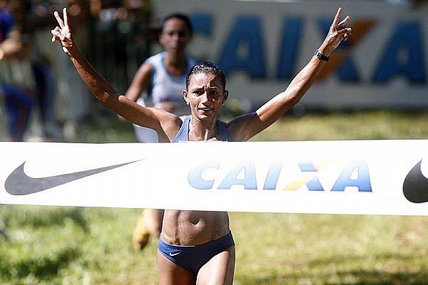 Simone Alves da Silva vence prova feminina da Copa Brasil Caixa de Cross Country / Foto: Marcelo Ferrelli/CBAt