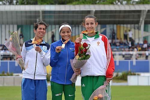 Tatiele de Carvalho vence os 3.000 m em Barquisimeto/ Foto: Marcelo Scwarcfiter/Divulgação