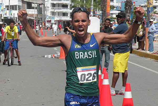 Mário vai disputar a Copa do Mundo antes da Rio 2016 / Foto: Antônio Nílson/CBAt