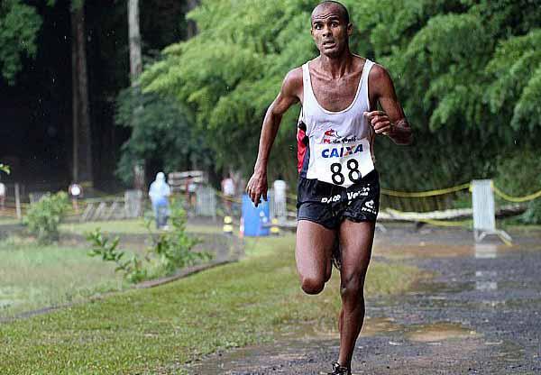 Gilberto Silvestre Lopes tentará o bicampeonato da Copa Brasil/Caixa de Cross Country / Foto: Marcelo Ferrelli/CBAt