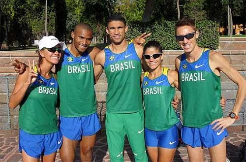 Érica Sena, Joilson da Silva, Leandro Prates, Cisiane Lopes e Jean Carlos da Silva  / Foto: Vanthauze Marques/CBAt