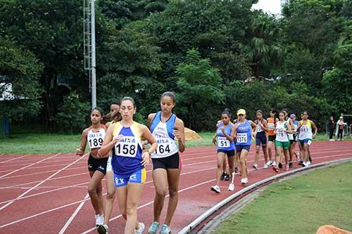 Marchadores competem no Centro Olímpico neste sábado / Foto: ZDL/Divulgação