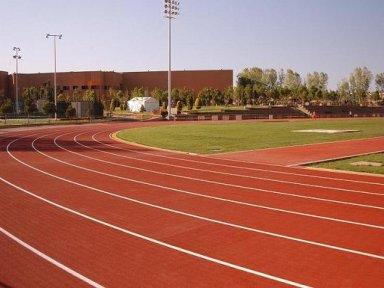 Os dirigentes estiveram no centro de treinamento de La Loma, onde ficará a equipe de Atletismo  / Foto: Divulgação