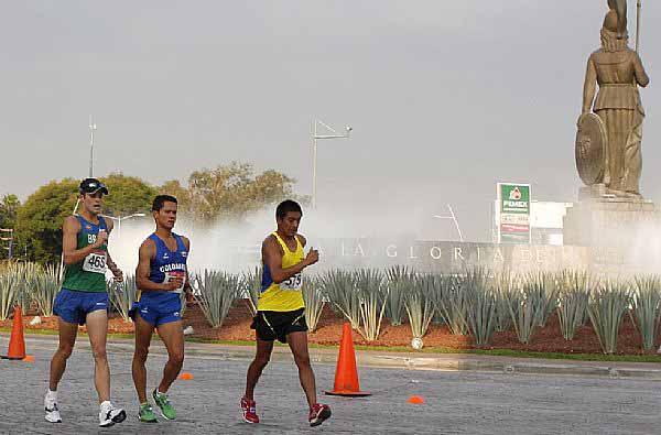 O catarinense Jonathan Riekmann terminou em 3º lugar, neste fim de semana, a tradicional competição de 20 km marcha da cidade de Dundice / Foto: Wagner Carmo/CBAt