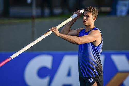 O campeão olímpico do salto com vara, Thiago Braz da Silva, representa o Brasil na Liga Diamante  / Foto: Wagner Carmo/CBAt