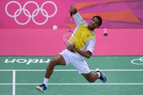 Niluka Karunaratne (Sri Lanka) durante um jogo individual masculino em Londres 2012 / Foto: Michael Regan / Getty Images