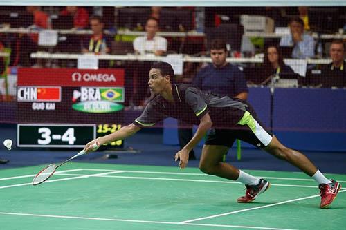 Ygor Coelho durante o evento-teste do badminton, em 2015: esperança de classificação pelo ranking / Foto: Pedro Martins/BWF