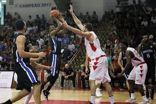 Jogo equilibrado na casa do líder dá força ao Pinheiros para seguir em evolução no NBB; nesta quarta / Foto: Ricardo Bufolin/ECP