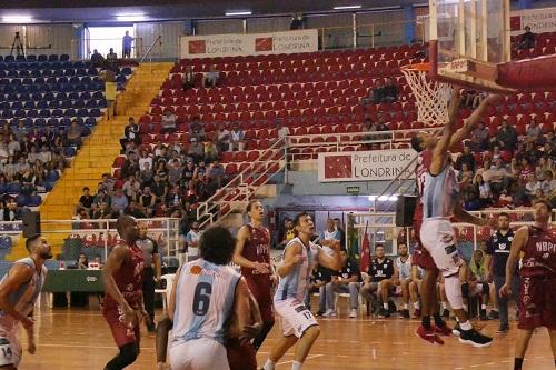 Com o resultado positivo, NBPG/CCR Rodonorte comemora o tricampeonato estadual / Foto: Divulgação/Londrina Unicesumar FEL