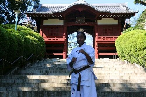 Caroline Araújo conquistou a vaga após ser campeã do Campeonato Sul-americano de Karatê Shinkyokushin, disputado no Uruguai / Foto: Divulgação