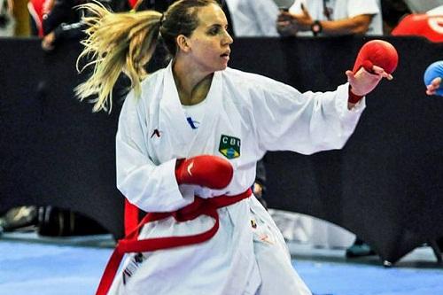 Torneio foi disputado no último final de semana em Santa Maria (RS). Agora, a atleta da Associação Blumenau de karate, intensifica sua preparação para outros Opens Nacionais e etapas da Premier League / Foto: Felipe Marashiro