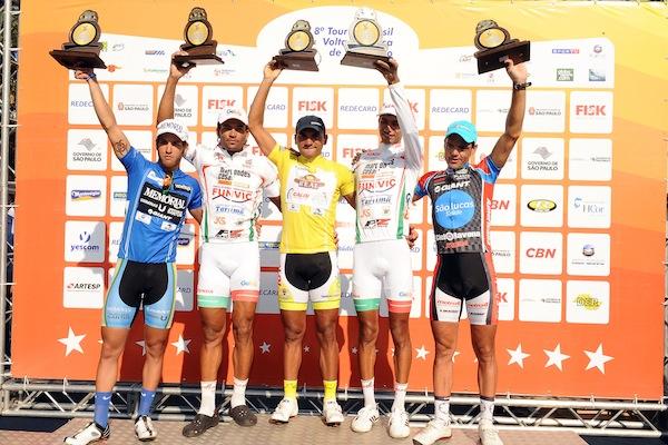 José Eriberto, de Sorocaba, é o grande campeão do Tour do Brasil - Volta Ciclística Internacional do Estado de São Paulo 2011 / Foto: Sérgio Shibuya / ZDL