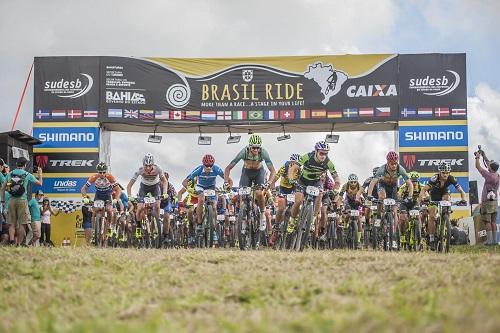 Largada da Brasil Ride em Guaratinga / Foto: Marina Magalhães / Brasil Ride