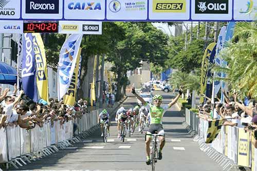 Chegada em Botucatu / Foto: Sérgio Shibuya / MBraga Comunicação