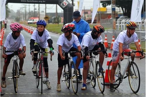 Etapa reuniu vários atletas nas baterias / Foto: Ivan Storti / FPCiclismo 