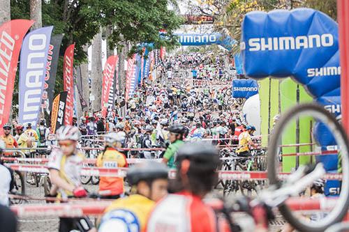 Concentração para largada do XCM em 2014 / Foto: Bruno Senna / Divulgação CIMTB