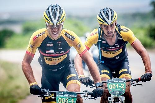 Dupla da Superior-Brentjens MTB Racing chega em boa fase, após vitória em prova de três dias em Israel, no dia 1º deste mês / Foto: Armin Kustenbruck / Brasil Ride