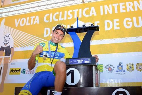 Ganhador da primeira etapa, o ciclista da Sou Brasil Pro Cycling Team, garantiu o título neste domingo / Foto: Luis Claudio Antunes/Bike76