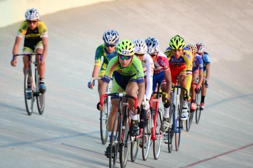 Melhores atletas da base do Ciclismo de Pista brasileiro estão reunidos em Maringá / Foto: Luis Claudio / CBC