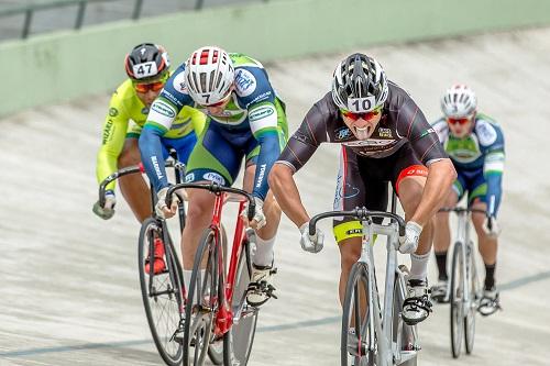 Programa de competições finalizou campeonato com as provas de keirin, 1km contrarrelógio, 500m e prova por pontos / Foto: Thiago Lemos/CBC