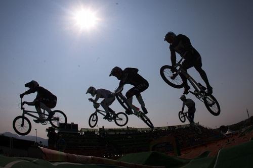 Brasil compete com cinco atletas de cada naipe em Santiago / Foto: Jonne Roriz/Exemplus/COB