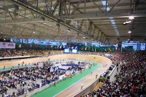 Velódromo internacional Alcides Nieto Patiño / Foto: Luis Barbosa