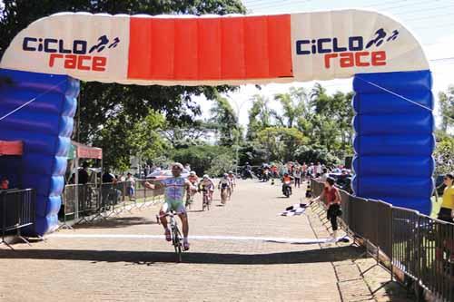 Chegada da categoria Máster A1/ Foto: CBC/Divulgação