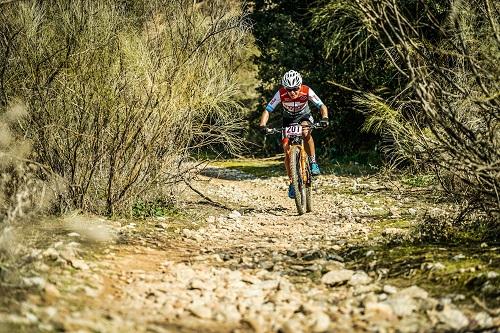 Chloe busca pontos UCI para largadas nas etapas de Copa do Mundo / Foto: Stan's-Pivot Pro Team