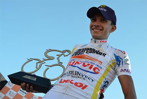 Alex Diniz, da equipe de São José dos Campos, bateu alguns dos melhores ciclistas do mundo na etapa de montanha / Foto: Luis Claudio Antunes/PortalR3