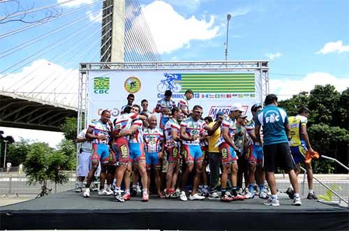 Comemoração baiana no pódio / Foto: CBC/Divulgação