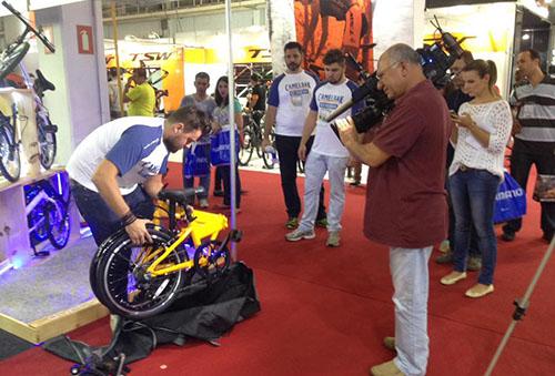 Bike que cabe na bolsa/ Foto: Divulgação