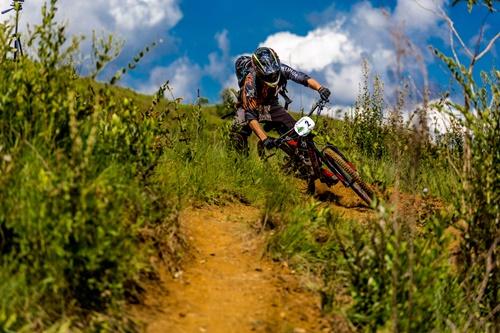 Foto: Ximiti / Divulgação / Prova reúne melhores pilotos de Enduro MTB do País