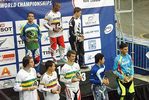 Bruno Cogo repetiu o bom desempenho do primeiro dia de competições e conquistou a medalha de prata na categoria Cruiser 15-16 anos / Foto: CBC/Divulgação