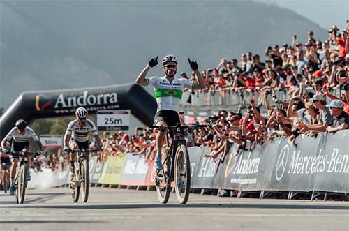 Avancini fatura o bi em prova de short track da Copa do Mundo  / Foto: Bartek Wolinski/Red Bull Content Pool