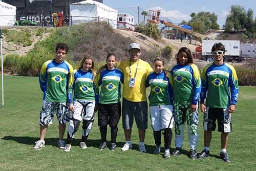 Os pilotos da seleção brasileira de Bicicross conseguiram ótimos resultados durante a 4ª etapa da Copa do Mundo de Supercross / Foto: Divulgação 