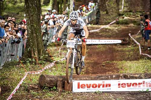 Descidão em homenagem a Dona Beja / Foto: Bruno Senna / CIMTB