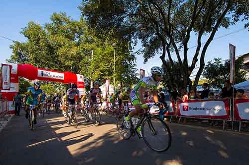 Terceira etapa da Copa Rio de Ciclismo reuniu cerca de 250 atletas  / Foto: Buda Mendes / MPIX 