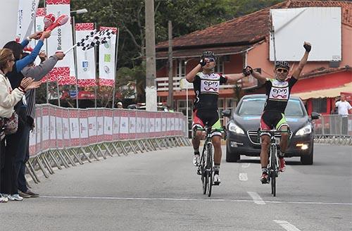 A EPM-UNE começou de maneira impecável a busca pelo bicampeonato da competição / Foto: Graziella Batista / MPIX 