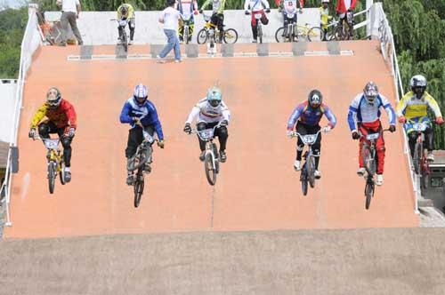 No segundo e o mais importante dia de competiçoes, Brasil põe de novo 3 atletas na final da Junior Men e faz final em todas as categorias que participa / Foto: Divulgação 