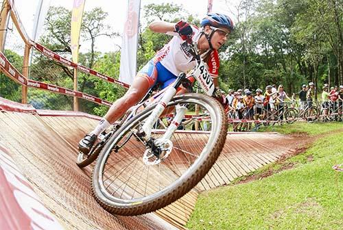 Isabella Lacerda / Foto: Bruno Senna / CIMTB