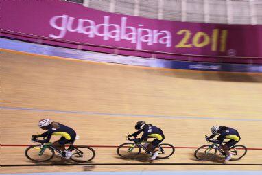 O ciclismo brasileiro continua na briga por medalhas nas disputas de pista dos Jogos Pan-americanos Guadalajara 2011 / Foto: Wagner Carmo / Inovafoto / COB