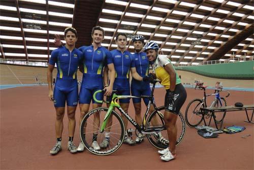 Seleção brasileira de pista faz reconhecimento do velódromo do Pan / Foto: Divulgação