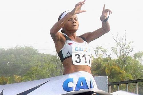 Tatiele Roberta de Carvalho, campeã de 2014 / Foto: André Schroeder / 